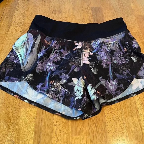 Calia by Carrie Underwood floral print running shorts - Picture 1 of 6